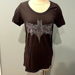 Junk Food Clothing Floral Batman Logo Black Scoop Neck Tee Size Medium